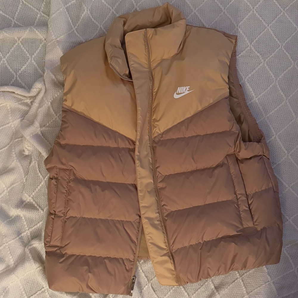 Nike vest